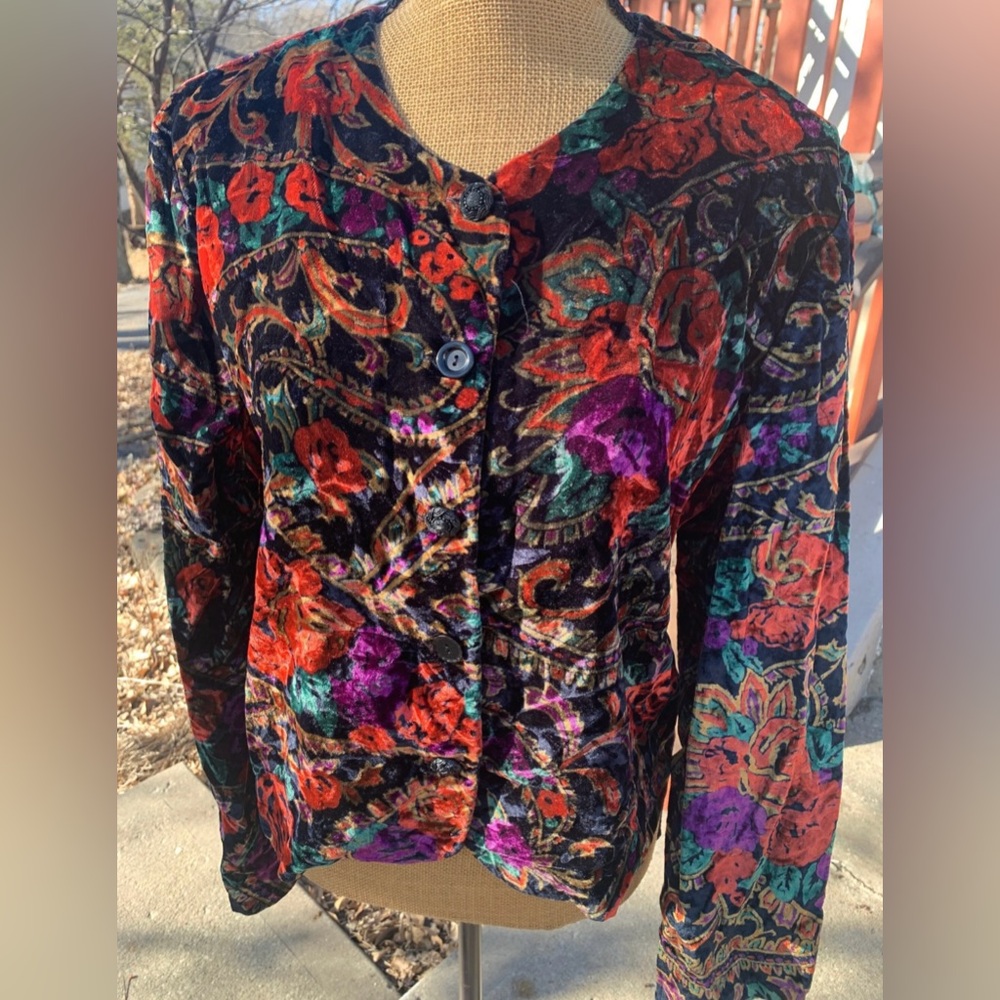 Vintage 1980's Norton McNaughton Long Sleeve Button Up Velvet Jacket /
Blazer